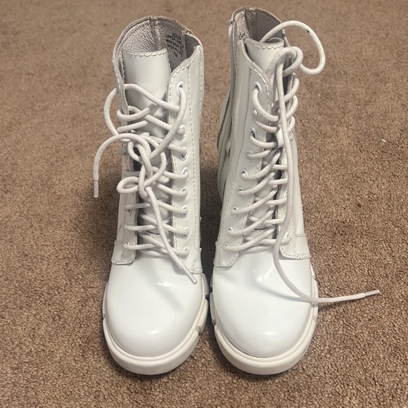 White Jeffrey Campbell Heels - Picture 3 of 4